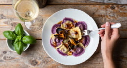 Ravioli Di Melanzane Con Salsa Di Cozze Al Caffè